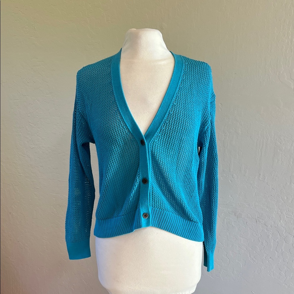 Uniqlo blue knit cardigan